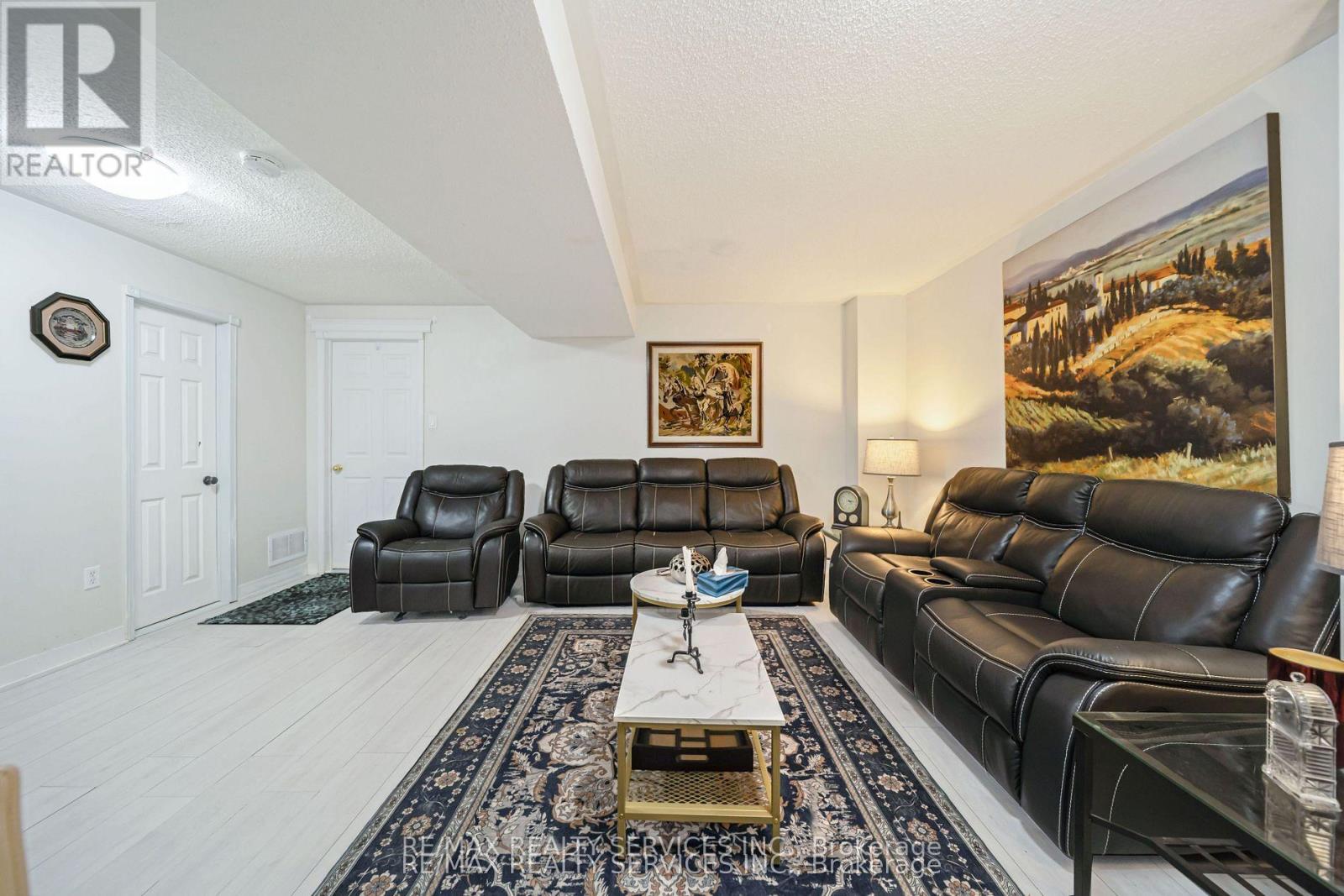 27 Suncrest Drive, Brampton, Ontario  L6X 4L5 - Photo 36 - W13001822