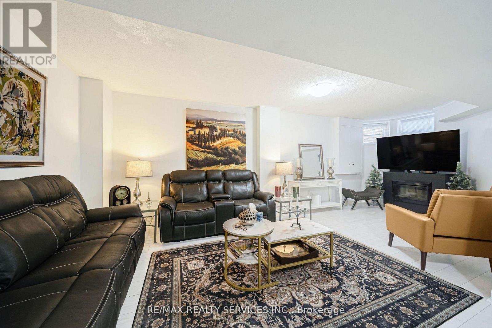 27 Suncrest Drive, Brampton, Ontario  L6X 4L5 - Photo 38 - W13001822