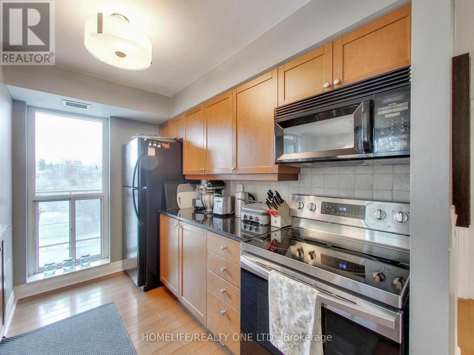 303 - 2119 Lakeshore Boulevard W, Toronto, Ontario  M8V 4E8 - Photo 34 - W13001836