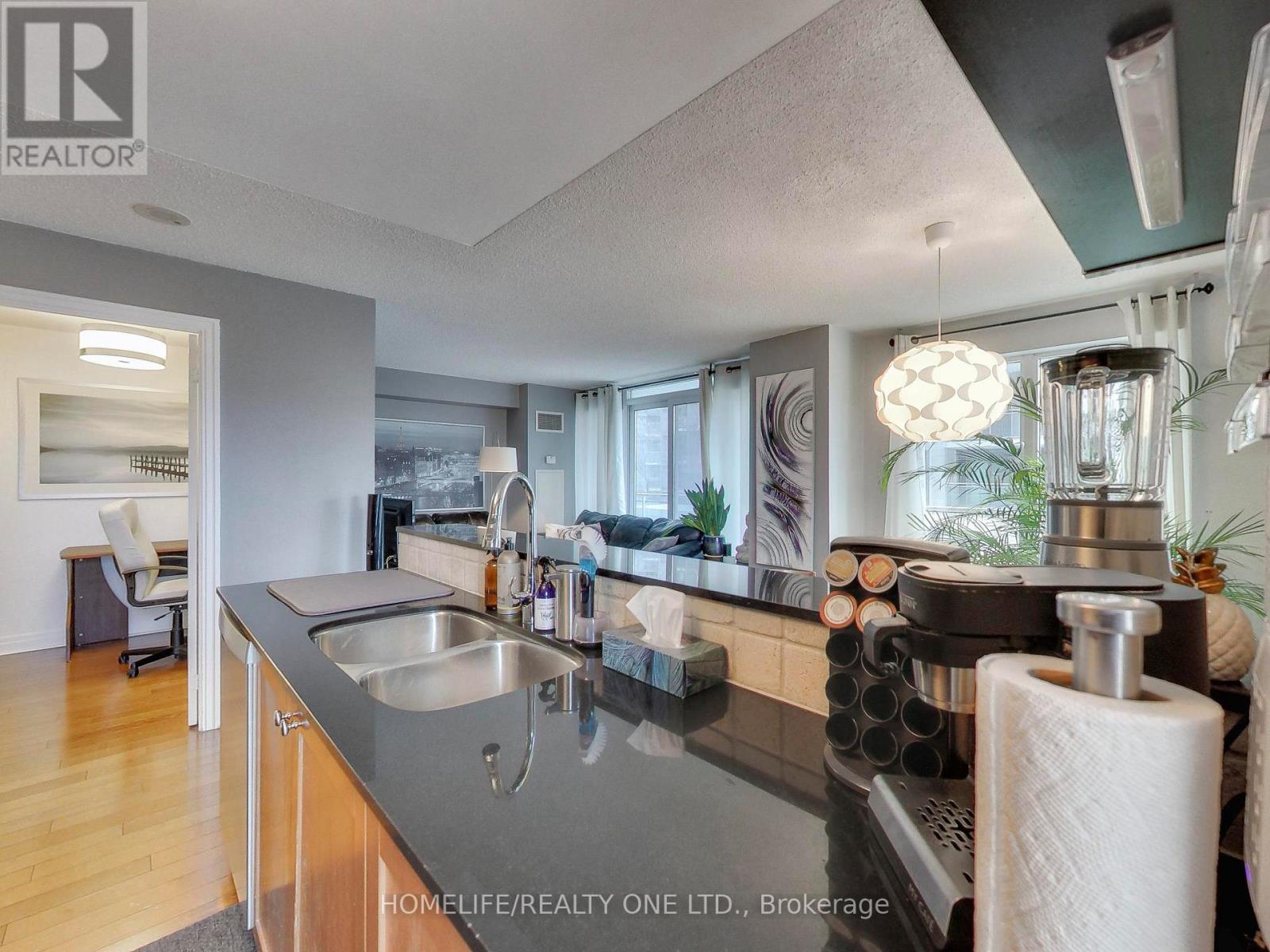 303 - 2119 Lakeshore Boulevard W, Toronto, Ontario  M8V 4E8 - Photo 37 - W13001836