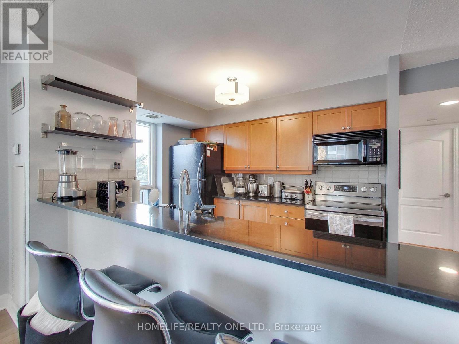303 - 2119 Lakeshore Boulevard W, Toronto, Ontario  M8V 4E8 - Photo 38 - W13001836