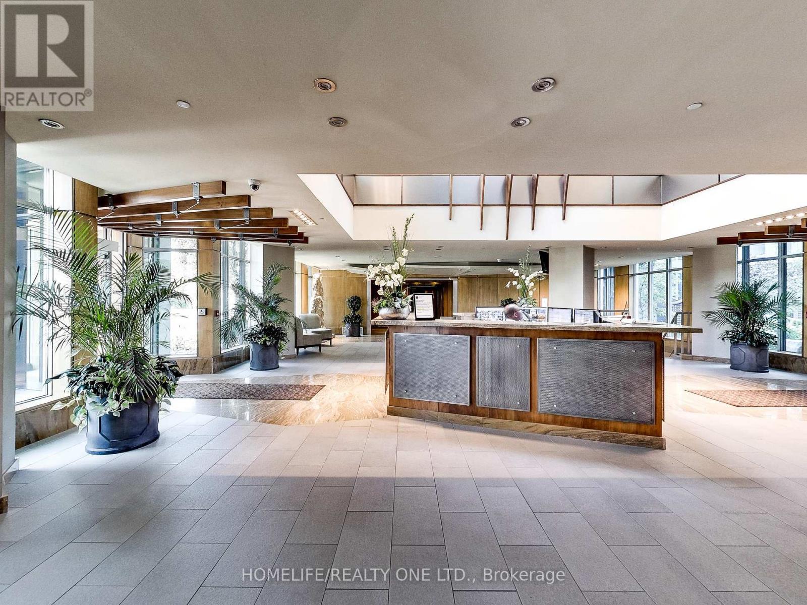 303 - 2119 Lakeshore Boulevard W, Toronto, Ontario  M8V 4E8 - Photo 7 - W13001836