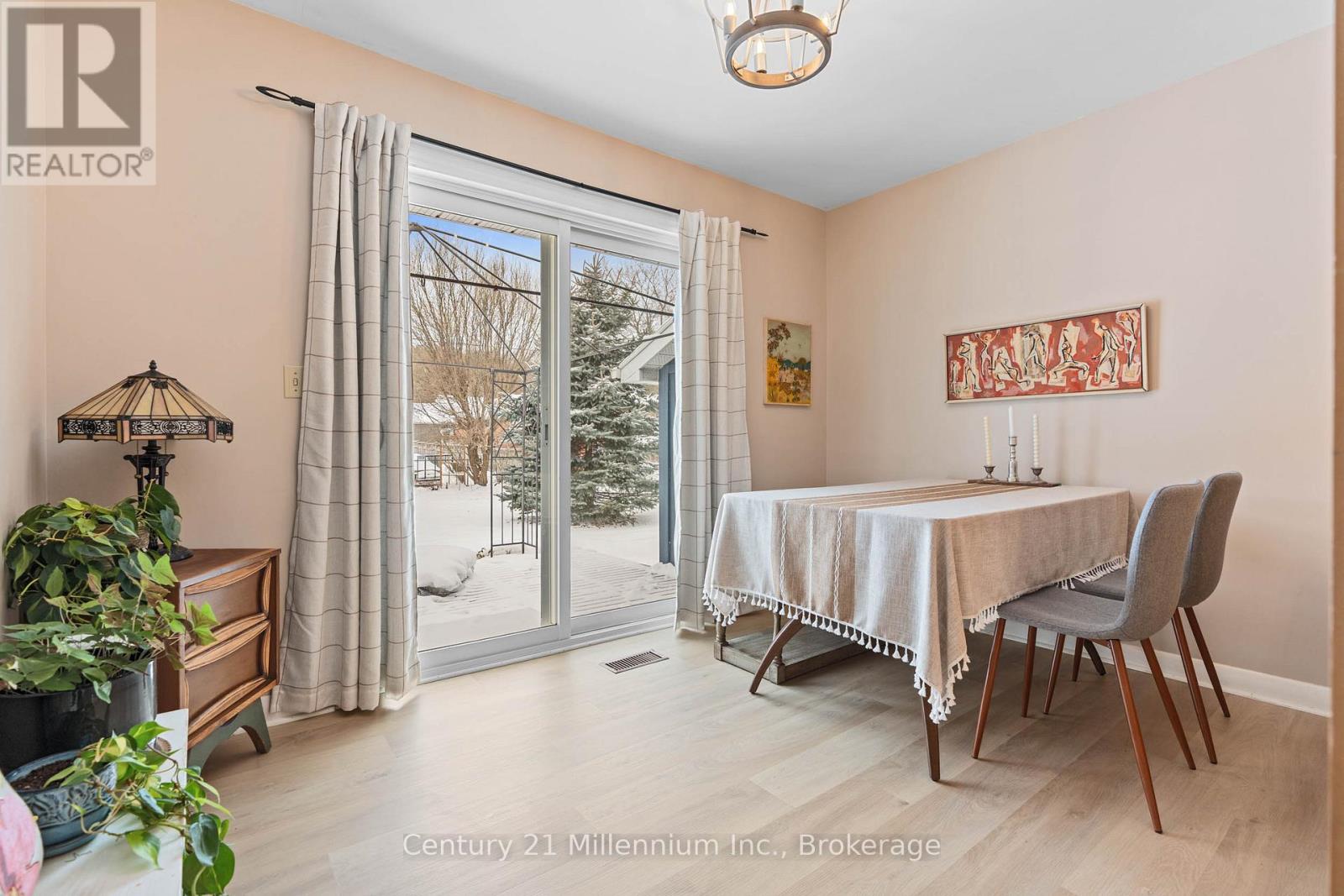 670 5th A Avenue W, Owen Sound, Ontario  N4K 5C9 - Photo 18 - X12909602