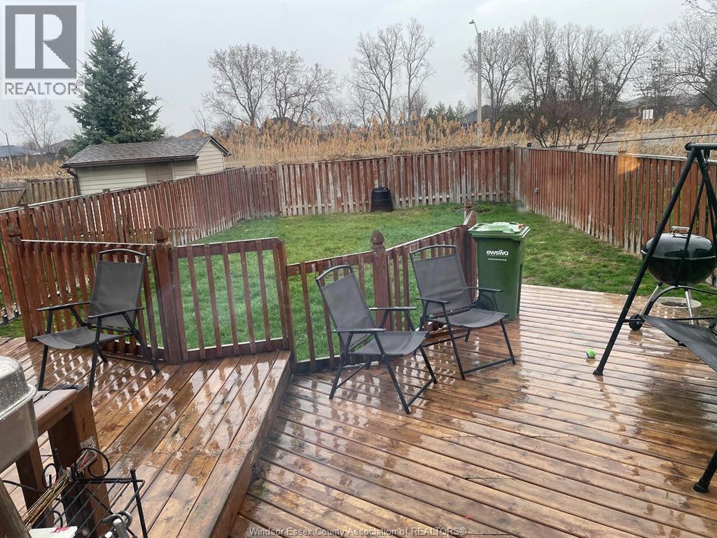 1010 Lemonwood Crescent, Windsor, Ontario  N9A 2R7 - Photo 14 - 26008183
