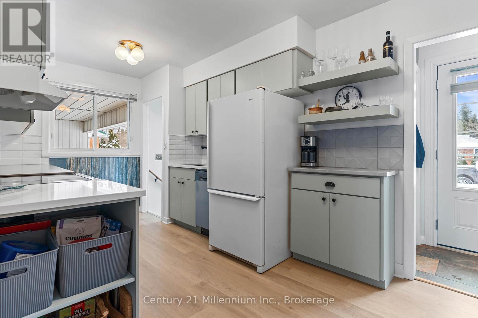 670 5th A Avenue W, Owen Sound, Ontario  N4K 5C9 - Photo 17 - X12909602