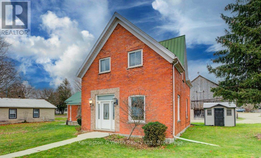 130 Arthur Street, North Perth, Ontario  N0G 1B0 - Photo 3 - X12580892