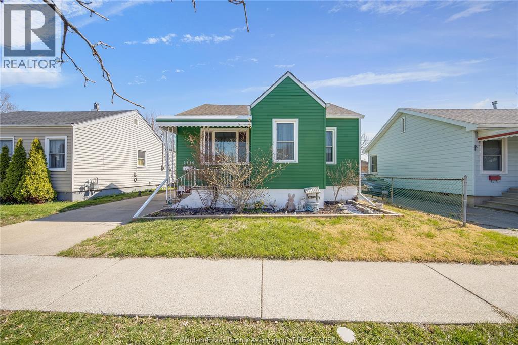 2286 Forest Avenue, Windsor, Ontario  N8W 2G6 - Photo 2 - 26007823