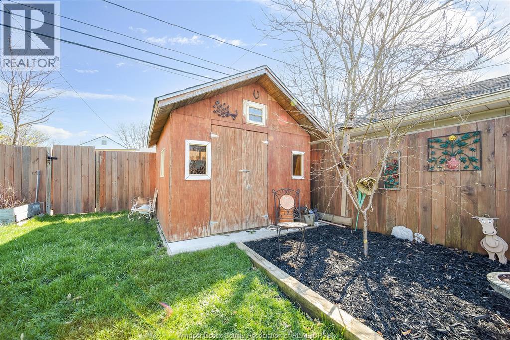 2286 Forest Avenue, Windsor, Ontario  N8W 2G6 - Photo 36 - 26007823