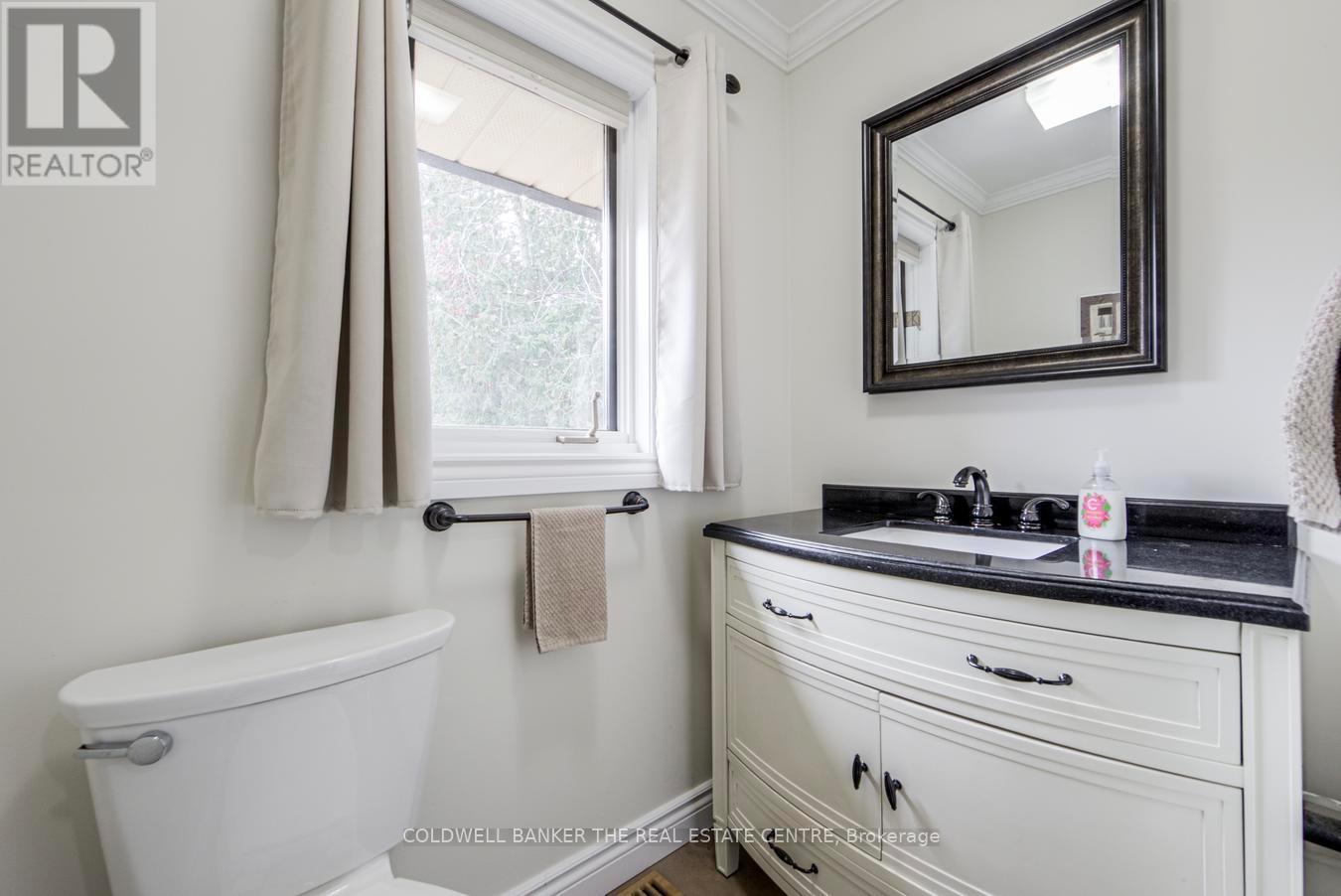 567 Lake Drive E, Georgina, Ontario  L0E 1S0 - Photo 31 - N12948784