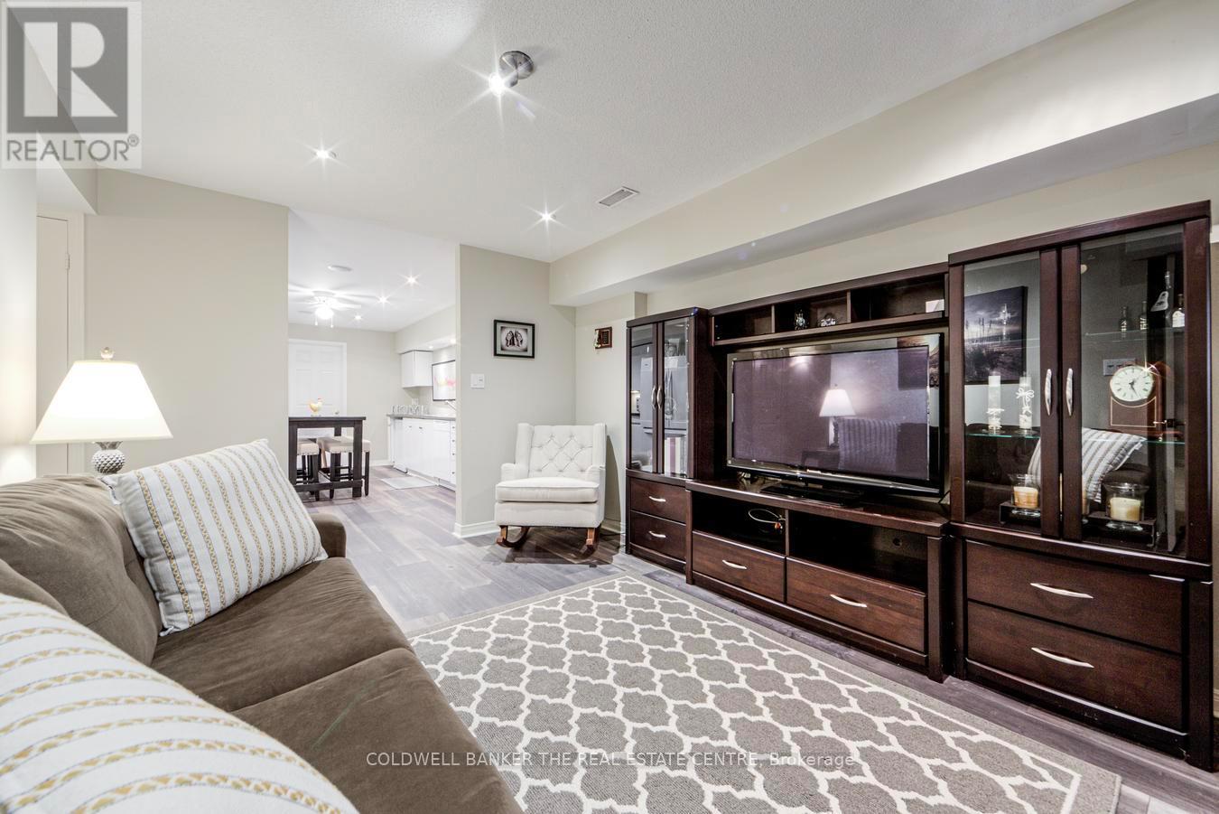 567 Lake Drive E, Georgina, Ontario  L0E 1S0 - Photo 35 - N12948784