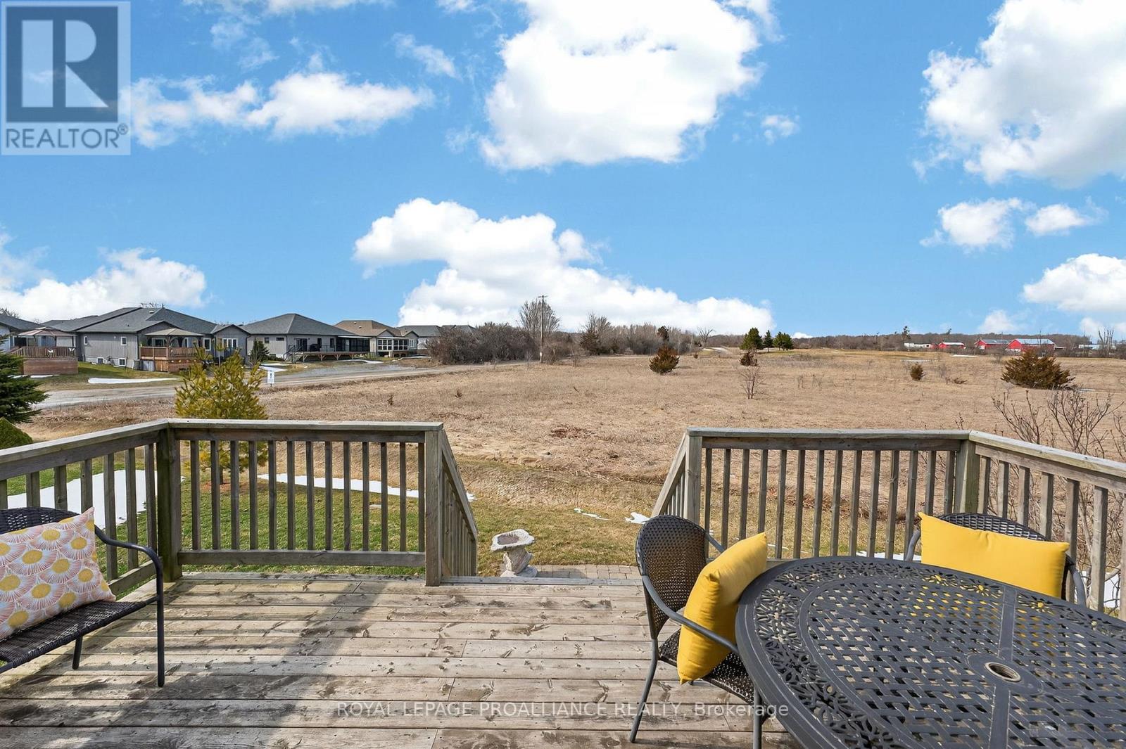 45 Maplehurst Crescent, Prince Edward County, Ontario  K0K 3L0 - Photo 41 - X12928742