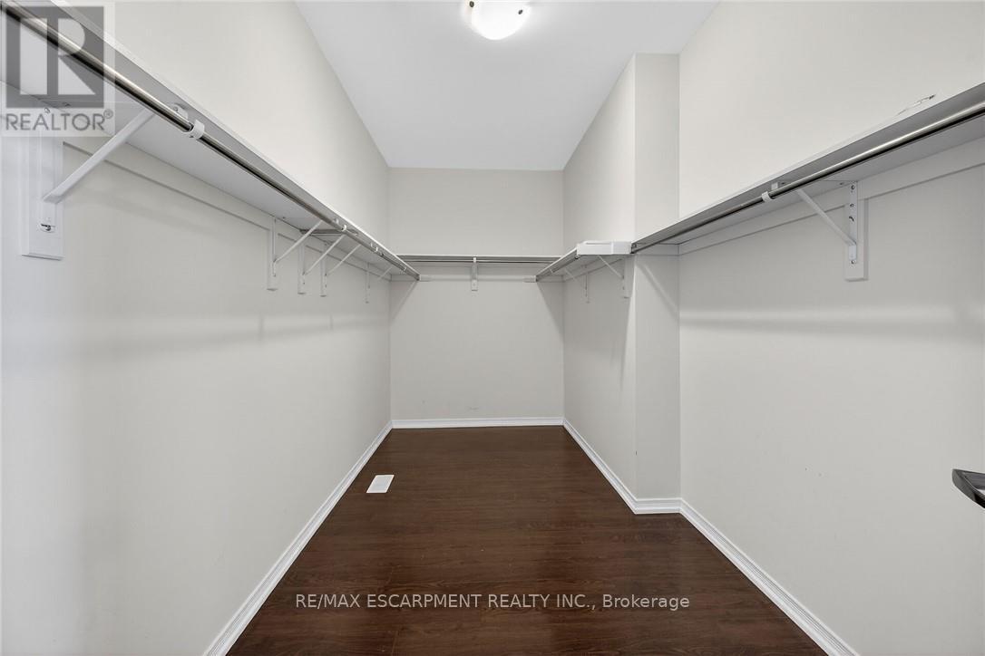 17 Larry Crescent, Haldimand, Ontario N3W 0B2 - Photo 33 - X12801018