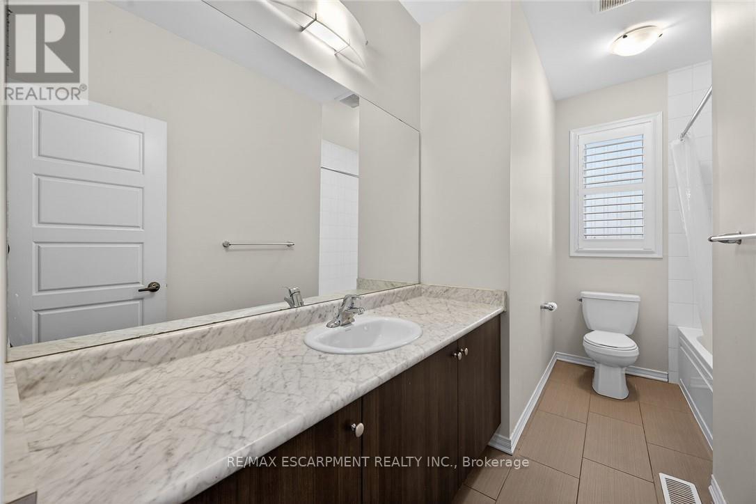 17 Larry Crescent, Haldimand, Ontario N3W 0B2 - Photo 39 - X12801018