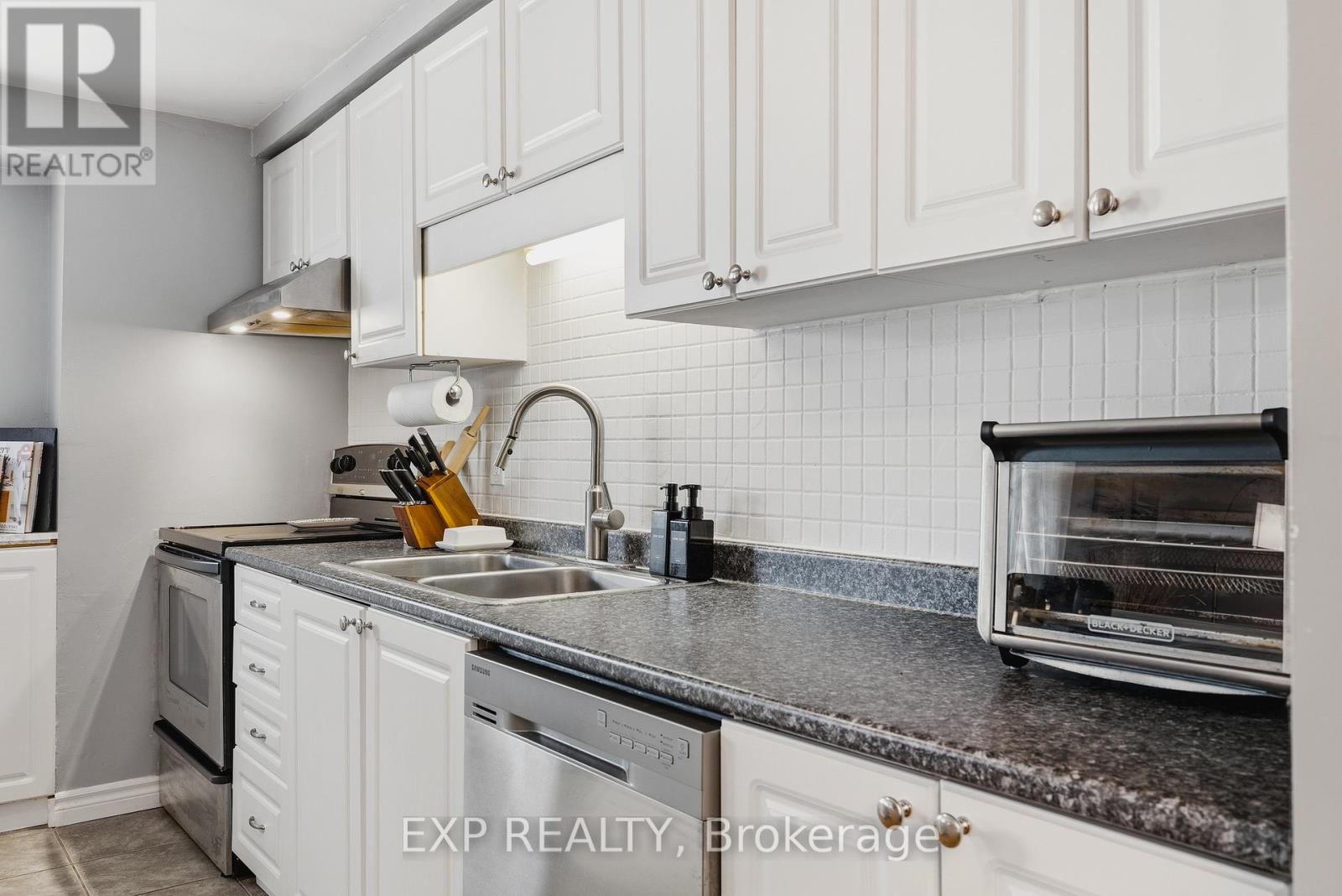 160 Carter Crescent, Cambridge, Ontario N1R 6A9 - Photo 13 - X12995688