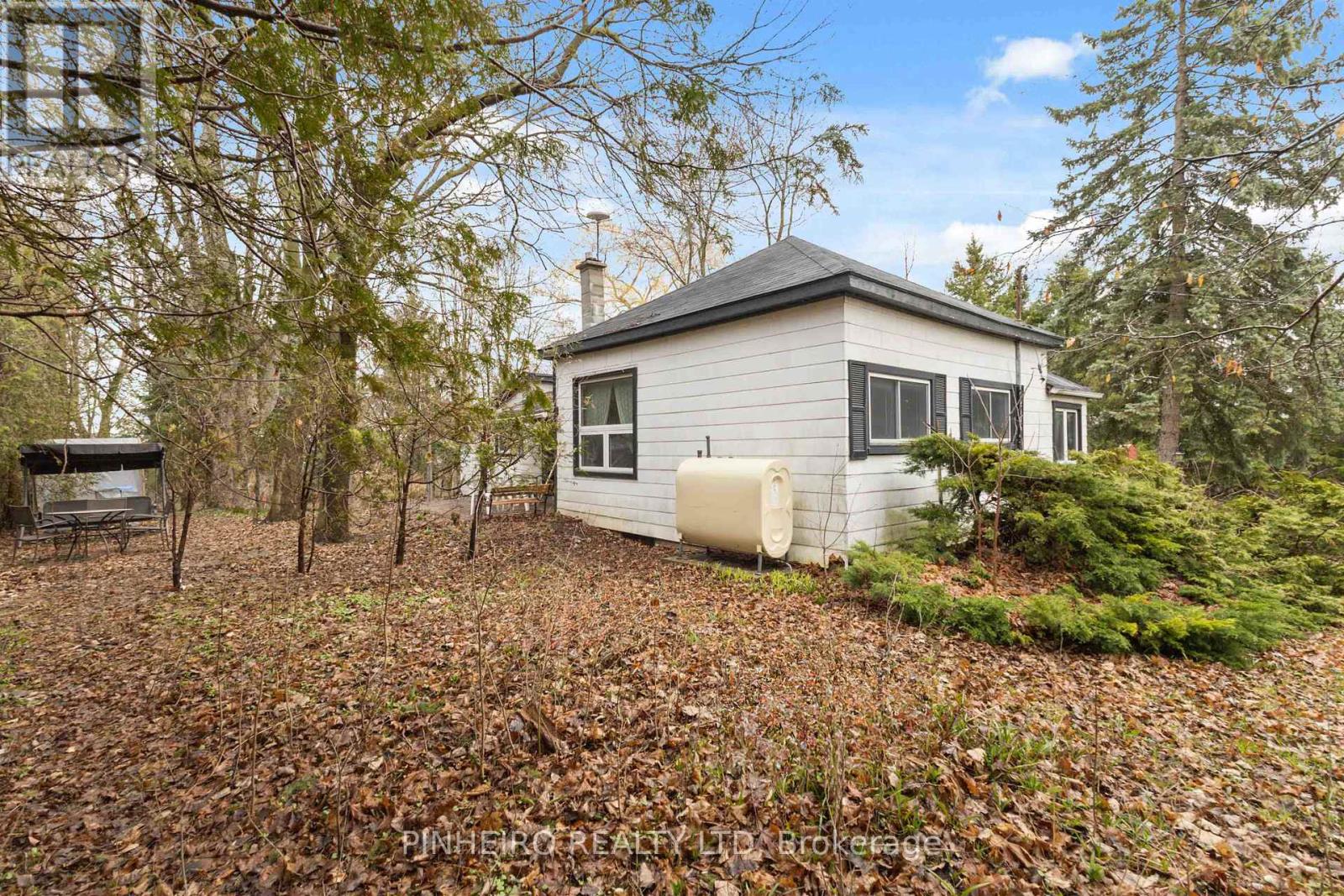 16376 Elginfield Road, Lucan Biddulph, Ontario  N0M 2P0 - Photo 7 - X12991996