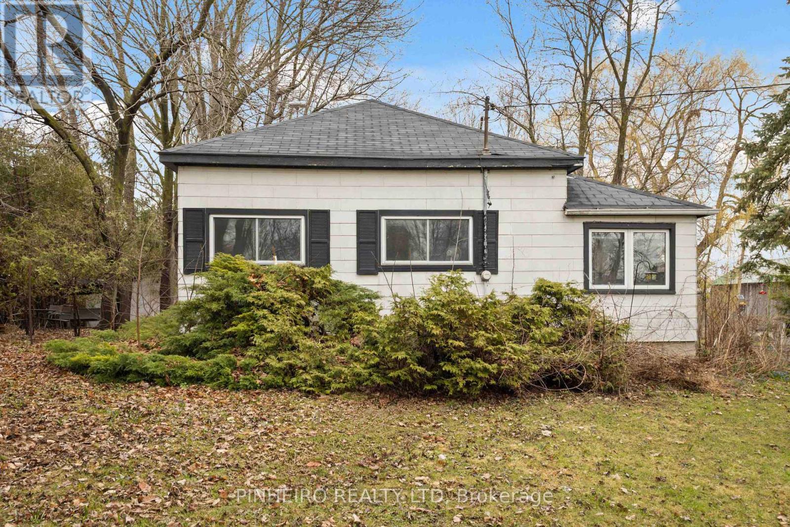 16376 Elginfield Road, Lucan Biddulph, Ontario  N0M 2P0 - Photo 8 - X12991996