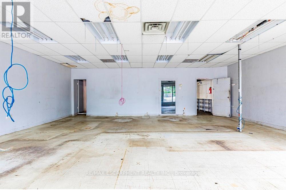 955 Barton Street E, Hamilton, Ontario L8L 3C4 - Photo 5 - X13001482