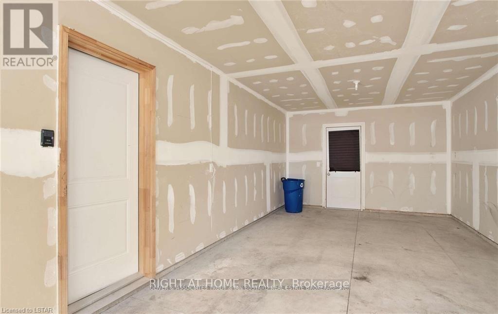 62 - 3025 Singleton Avenue, London South, Ontario  N6L 0E6 - Photo 23 - X13001580