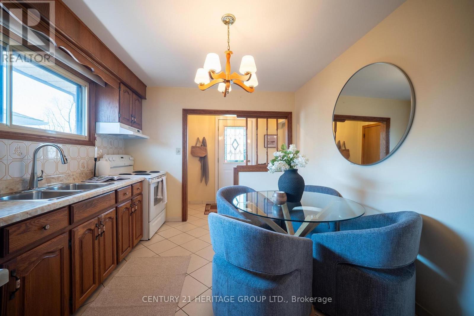 31 Terrace Drive, Hamilton, Ontario  L9A 2Y5 - Photo 17 - X13001778