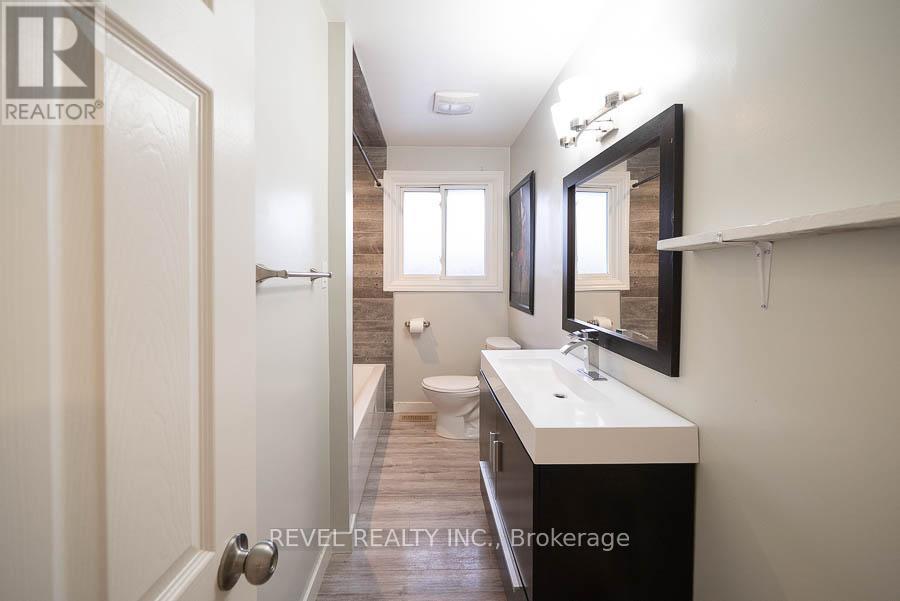 45 Buckingham Street, Brantford, Ontario  N3R 3B2 - Photo 10 - X13001802