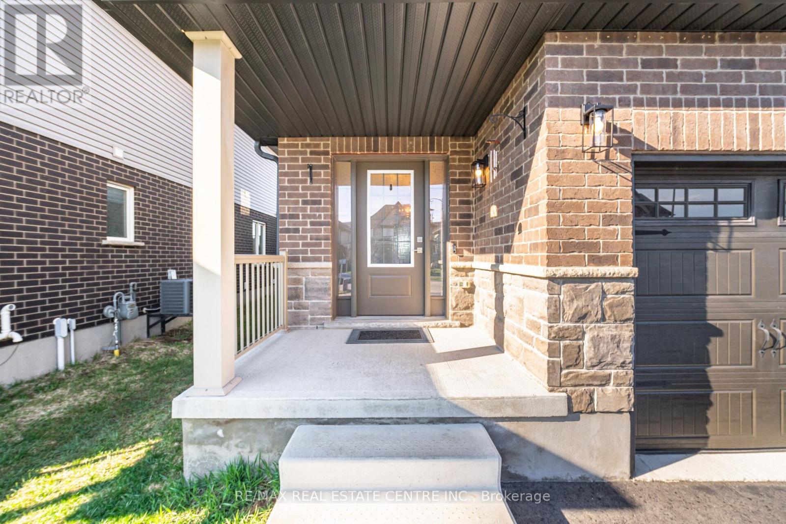 56 Miranda Path, Woolwich, Ontario  N3B 0A1 - Photo 11 - X13001840