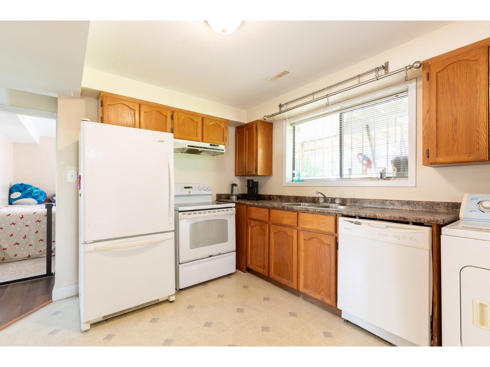 32344 Mallard Place, Mission, British Columbia  V2V 5N8 - Photo 33 - R3095235