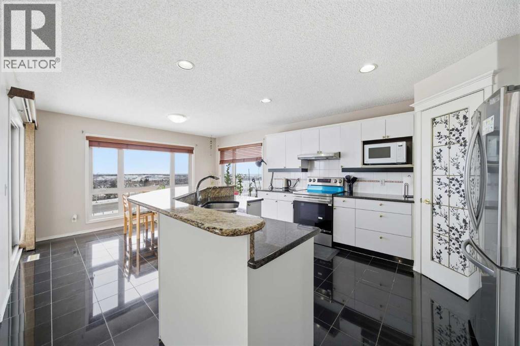 62 Hampstead Gardens Nw, Calgary, Alberta  T3A 5Y5 - Photo 9 - A2270595