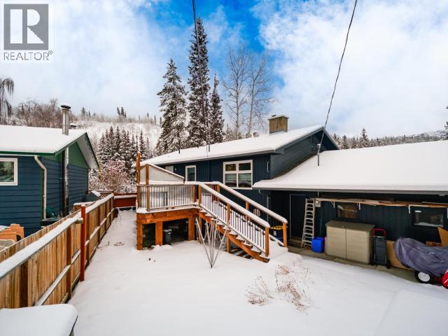 68 Klondike Road, Whitehorse, Yukon Y1A 3M1 - Photo 4 - 17177