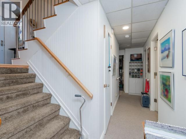 68 Klondike Road, Whitehorse, Yukon Y1A 3M1 - Photo 11 - 17177