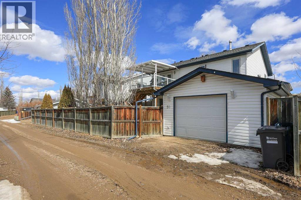 50 Donald Close, Red Deer, Alberta  T4P 3E7 - Photo 49 - A2300883