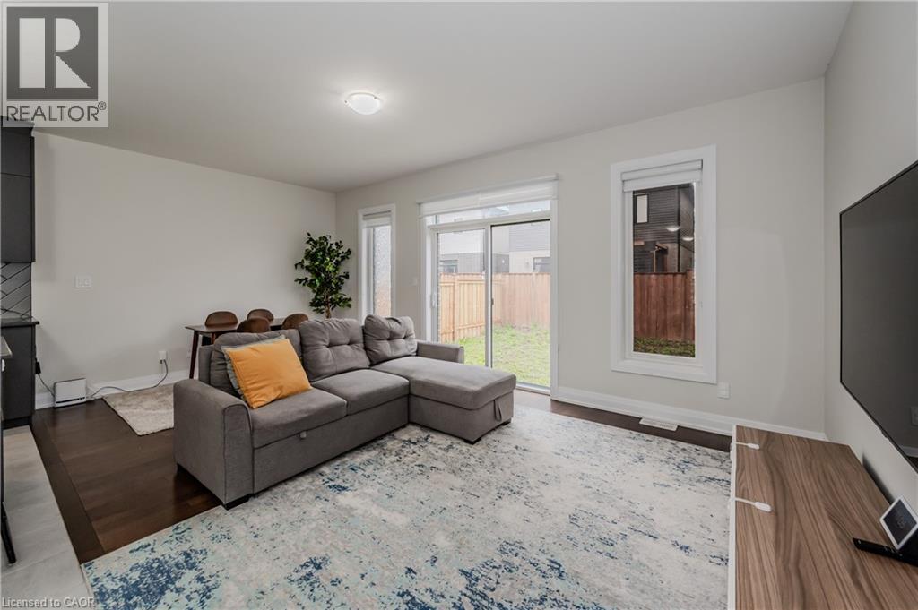 119 Monarch Woods Drive, Kitchener, Ontario  N2P 0K2 - Photo 11 - 40821070