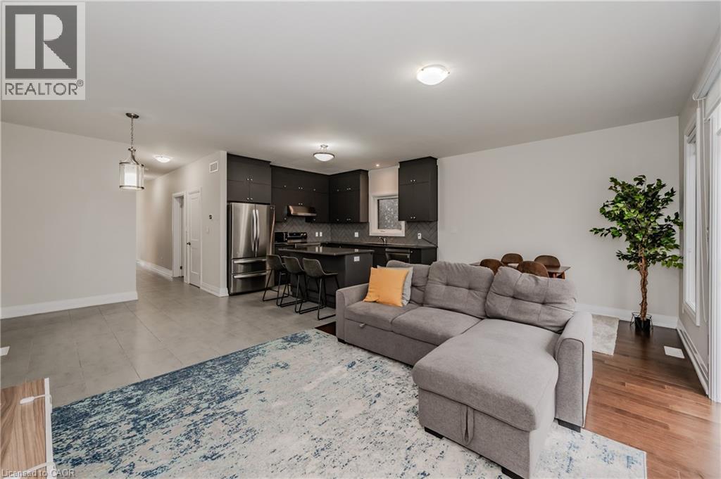 119 Monarch Woods Drive, Kitchener, Ontario  N2P 0K2 - Photo 13 - 40821070