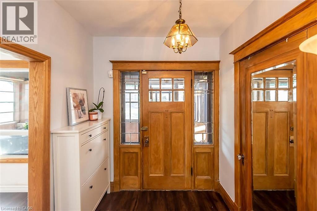 219 St. Clair Boulevard, Hamilton, Ontario  L8M 2N9 - Photo 4 - 40821021