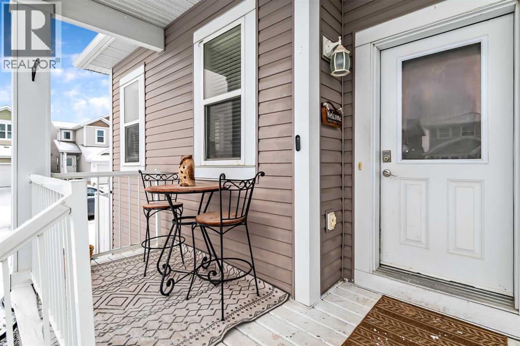 14 Sunrise Crescent Ne, High River, Alberta  T1V 1B9 - Photo 4 - A2293456