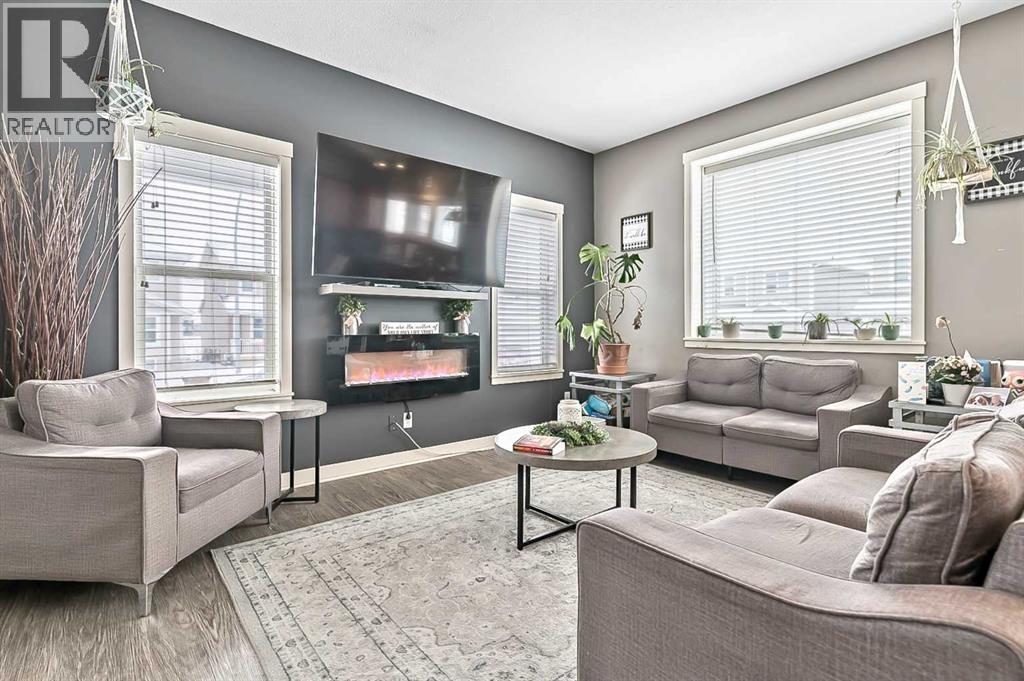 14 Sunrise Crescent Ne, High River, Alberta  T1V 1B9 - Photo 7 - A2293456