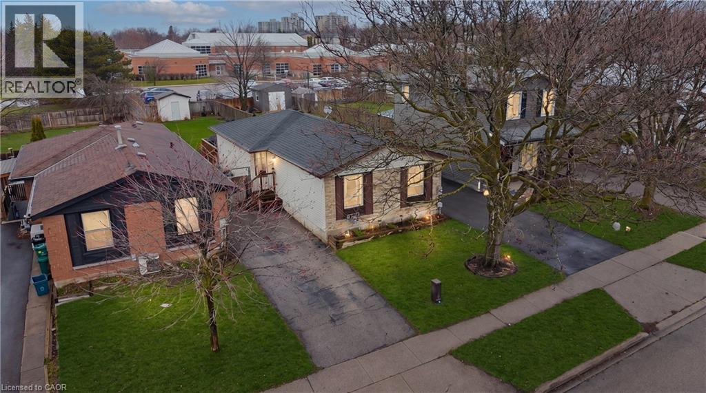 160 Carter Crescent, Cambridge, Ontario  N1R 6A9 - Photo 4 - 40819895