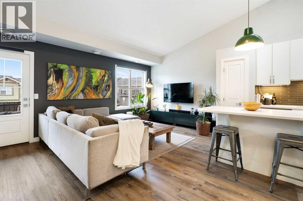 8 Evanscrest Gardens NW, Calgary, Alberta  T3P 0S1 - Photo 4 - A2301478