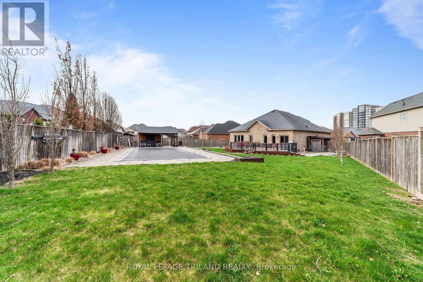 3194 Pincombe Drive, London South, Ontario  N6L 0B4 - Photo 42 - X13001928