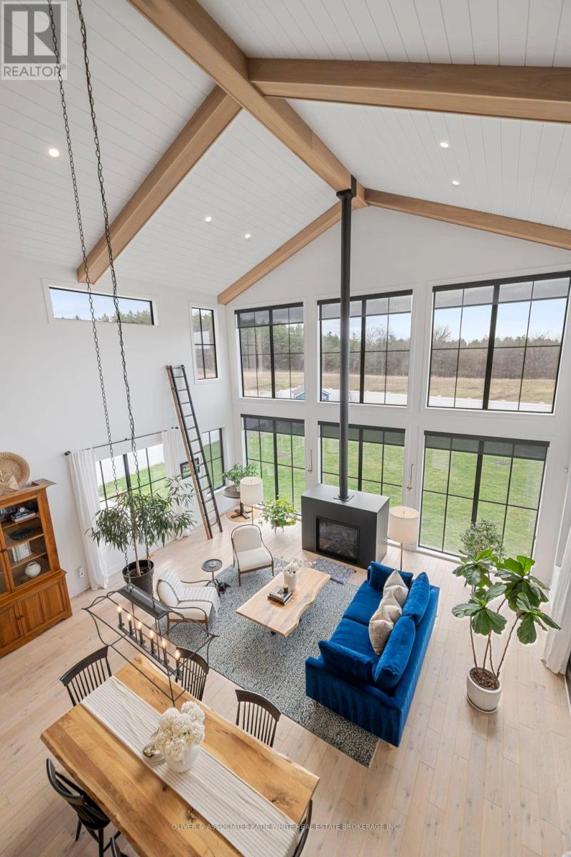 2500 Kains Road, London South, Ontario  N6K 0C1 - Photo 2 - X13001930