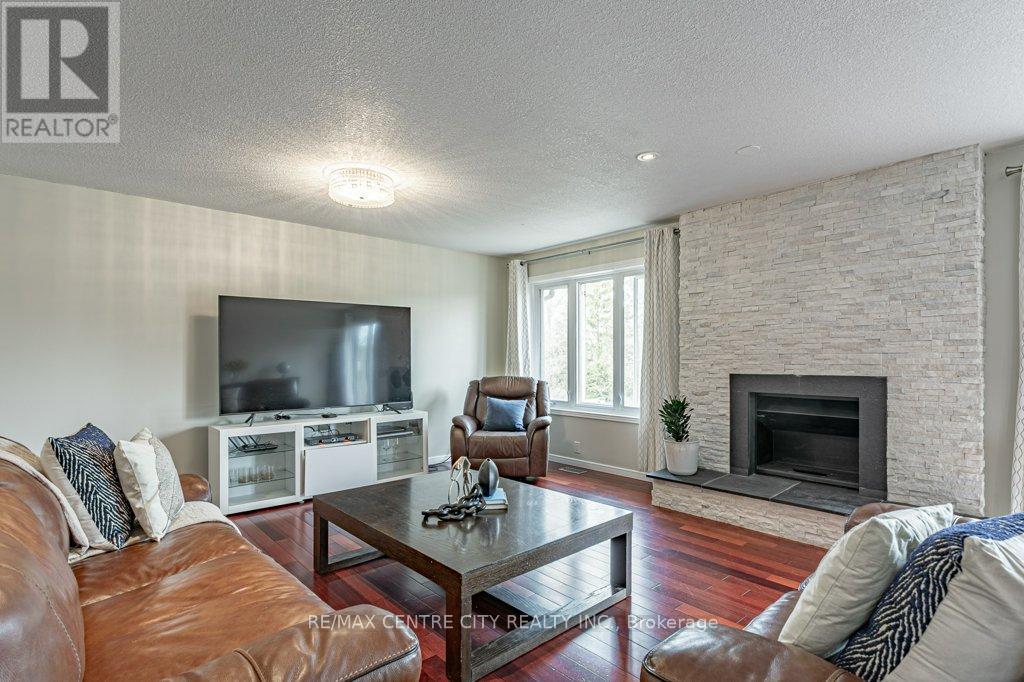 194 Commissioners Road E, London South, Ontario  N6C 2T1 - Photo 8 - X13001954