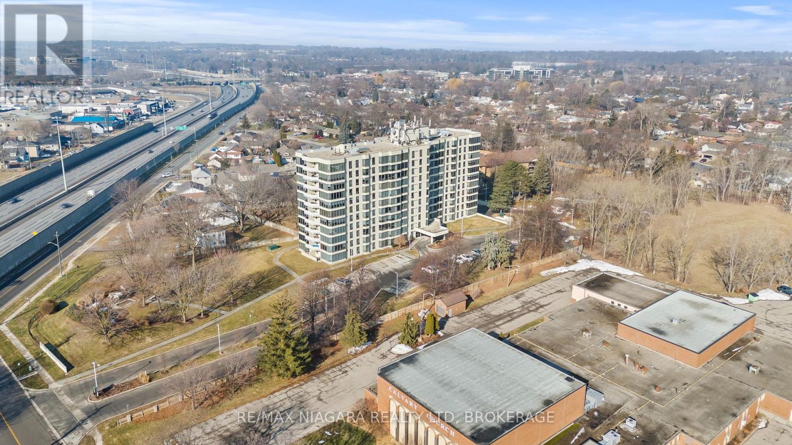 601 - 81 Scott Street, St. Catharines, Ontario  L2N 7L5 - Photo 28 - X12851286