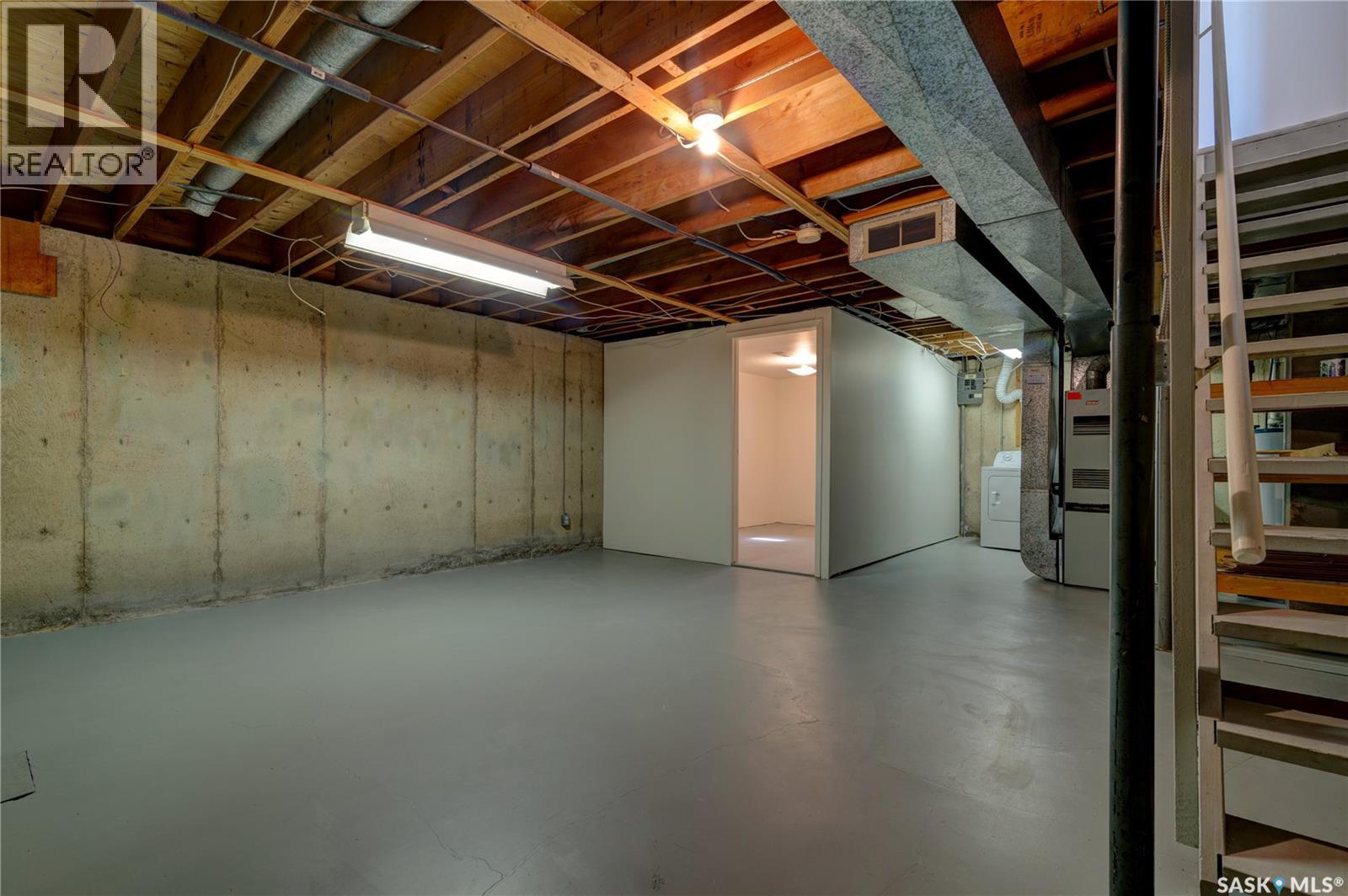 25 Spruceview Road, Regina, Saskatchewan  S4R 0E1 - Photo 25 - SK032929