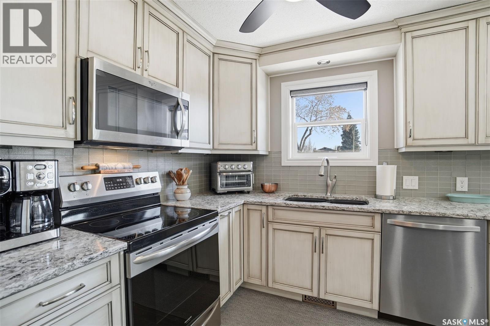 347 Delaronde Road, Saskatoon, Saskatchewan  S7J 3Y5 - Photo 8 - SK032772