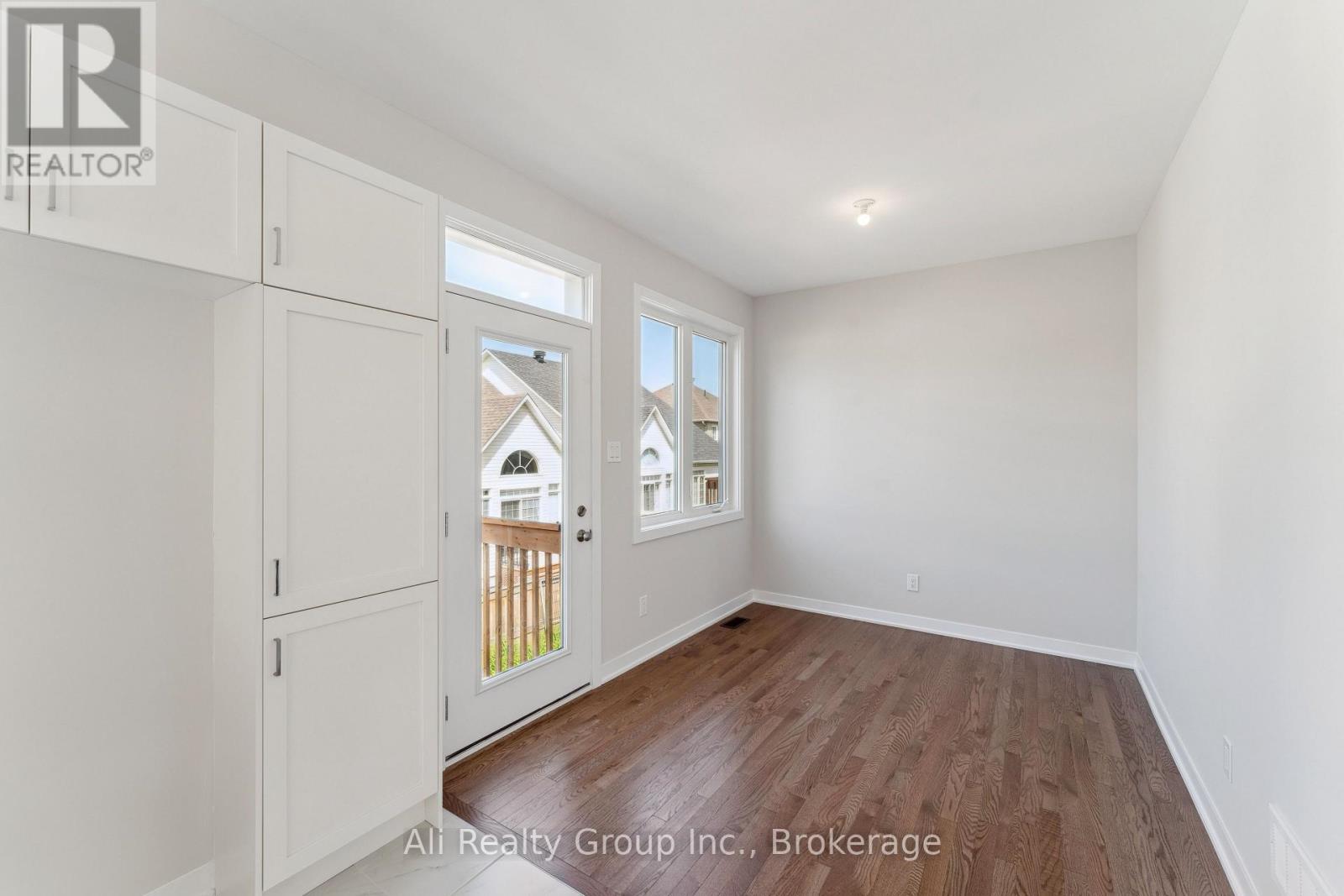 309 Falsetto Street, Ottawa, Ontario  K1W 0S5 - Photo 14 - X13001902