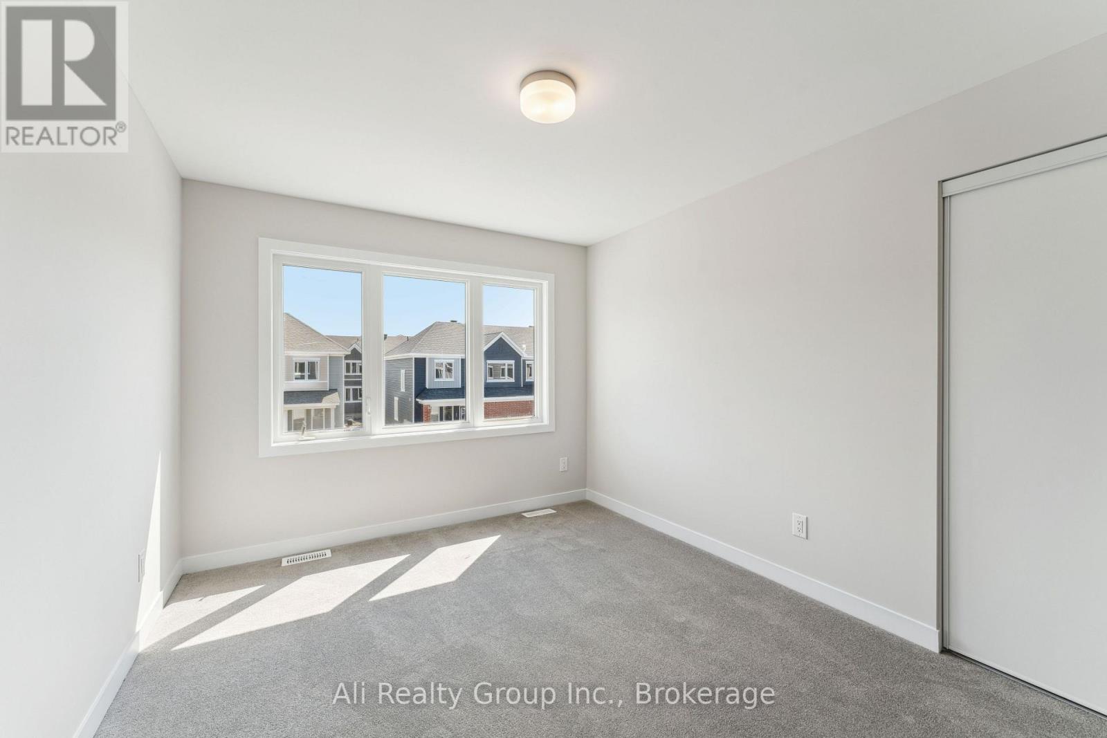 309 Falsetto Street, Ottawa, Ontario  K1W 0S5 - Photo 30 - X13001902