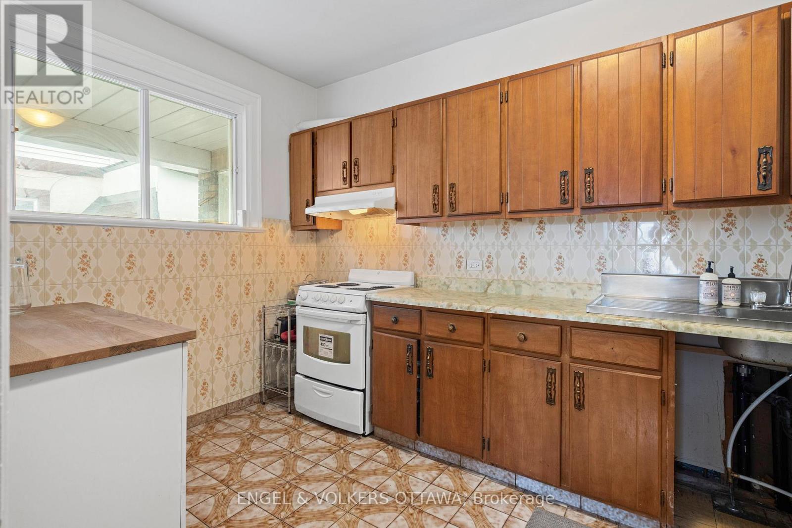 18 Clarendon Avenue, Ottawa, Ontario  K1Y 0P2 - Photo 11 - X13001918