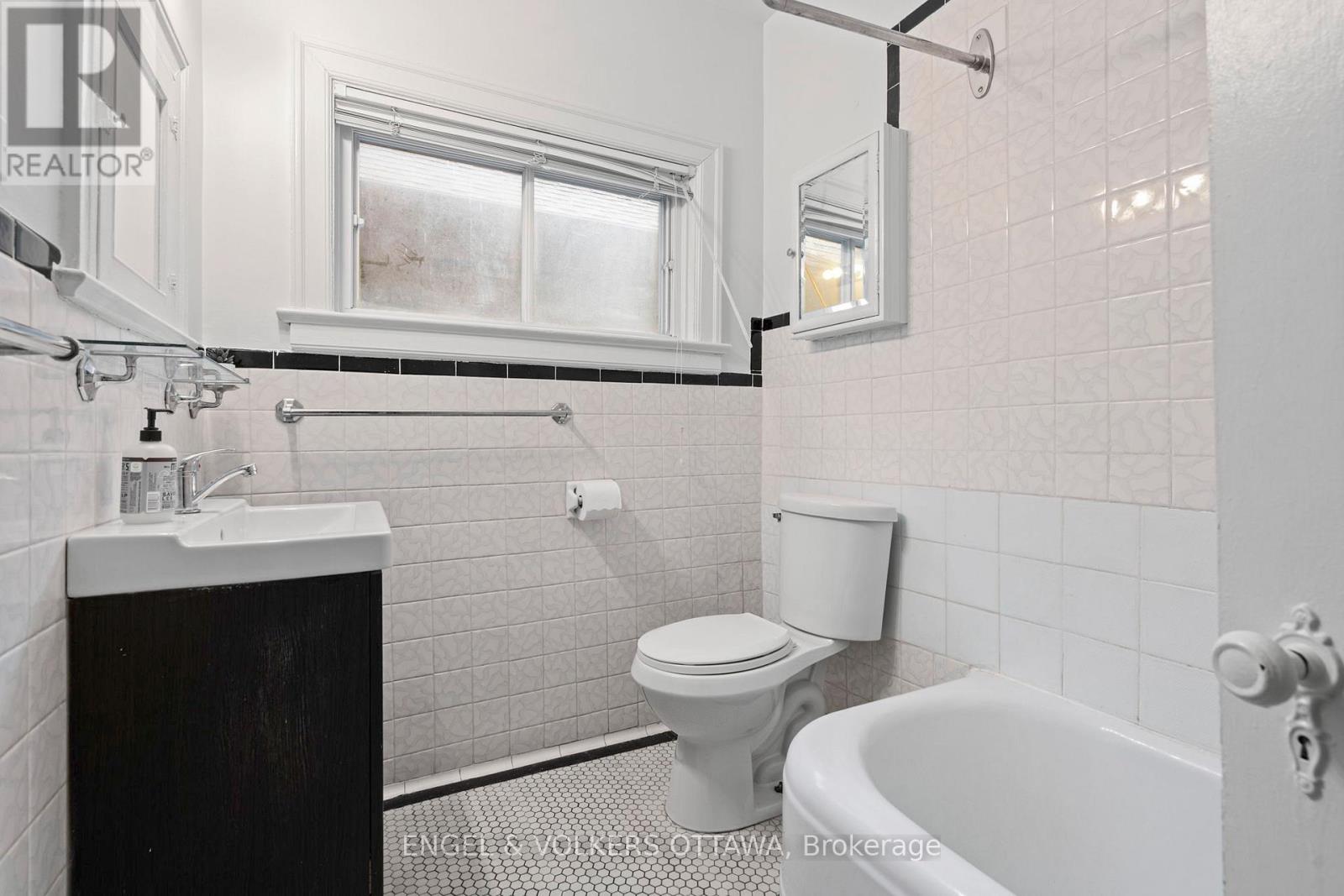 18 Clarendon Avenue, Ottawa, Ontario  K1Y 0P2 - Photo 18 - X13001918