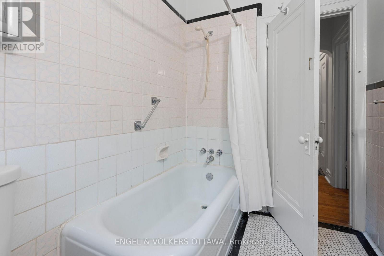 18 Clarendon Avenue, Ottawa, Ontario  K1Y 0P2 - Photo 19 - X13001918