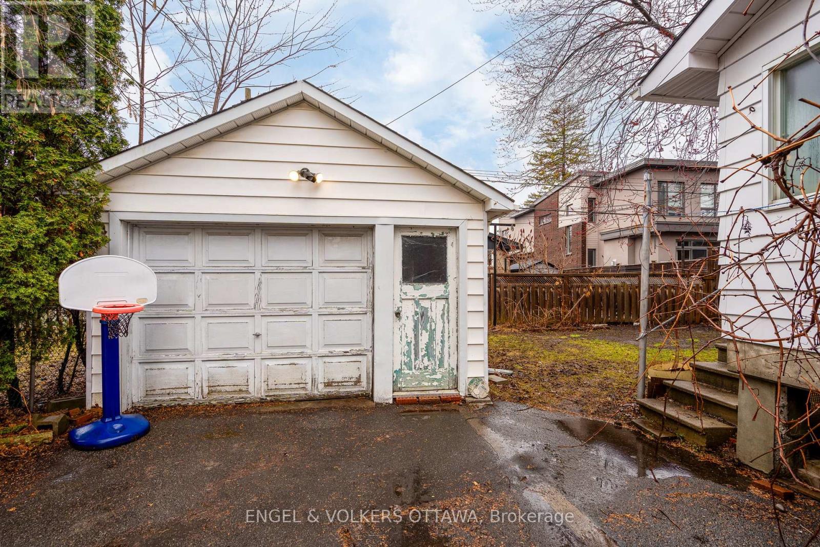 18 Clarendon Avenue, Ottawa, Ontario  K1Y 0P2 - Photo 41 - X13001918