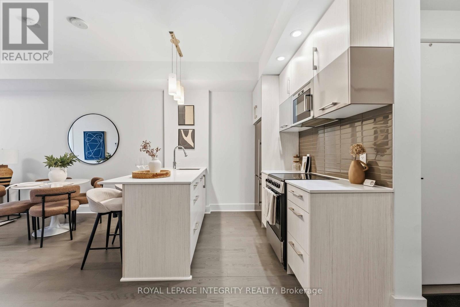 1007 - 255 Bay Street, Ottawa, Ontario  K1R 0C5 - Photo 5 - X13001984